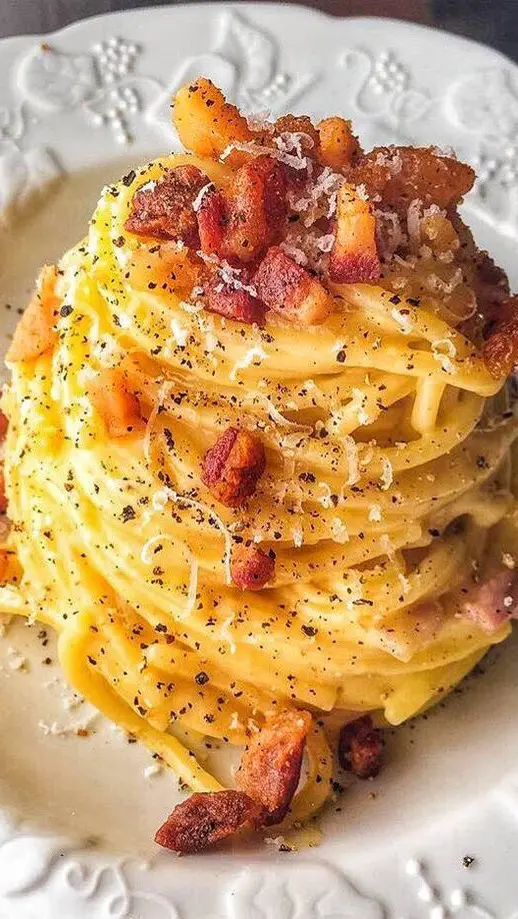Plato de pasta en restaurante italiano en Morro Jable